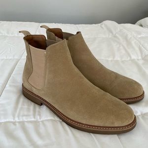 Steve Madden - Suede Chelsea Boots